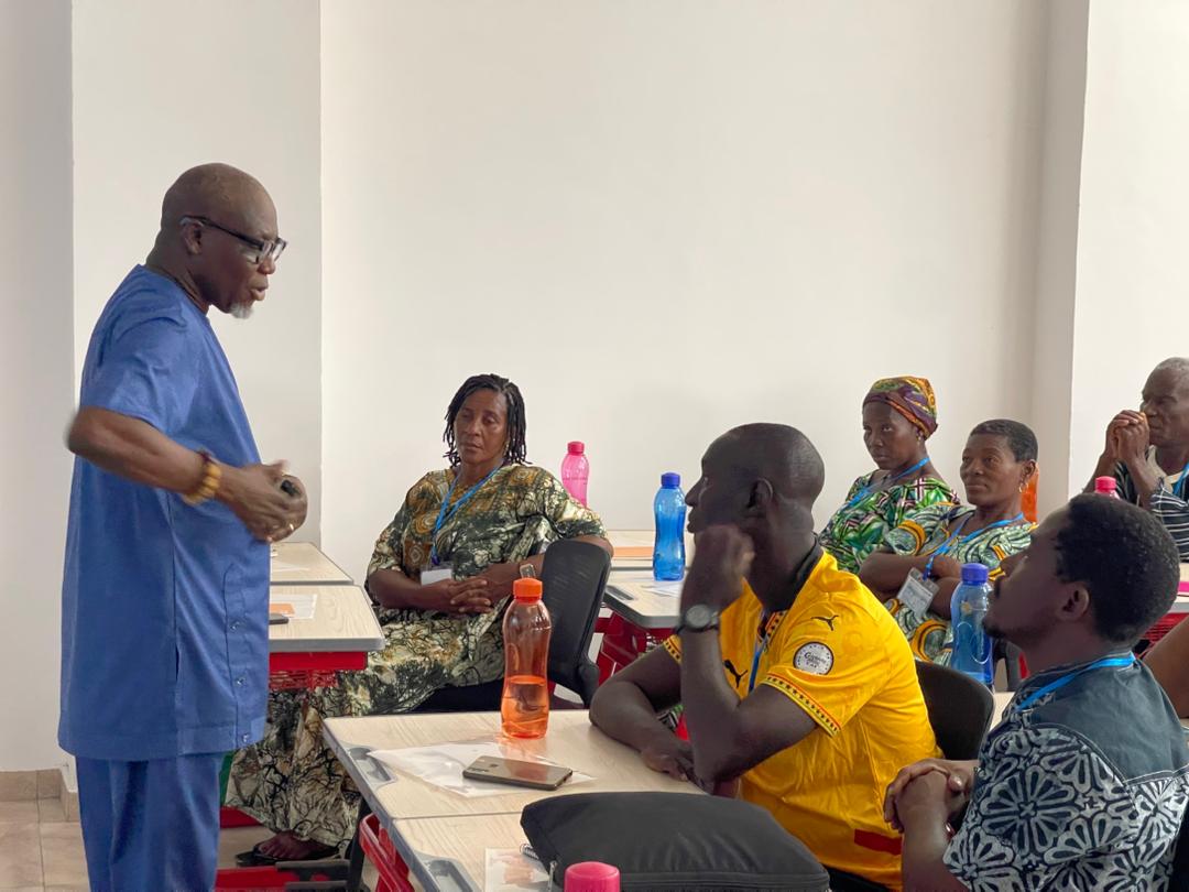Fisherfolk trained on Ghana's New Fisheries and Aquaculture Act (Prof. Aggrey Fynn Teaching)